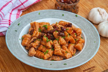 Domácí gnocchi ze sladkých brambor (ze 3 surovin)